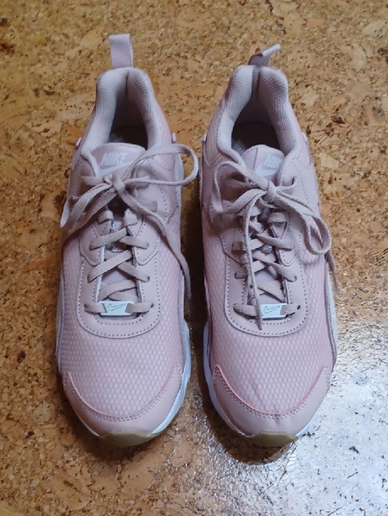 Nike Shoes - Nike Women's Ryz 365 2 Pink/Tan/White Athletic Shoes Size 9 NWOB